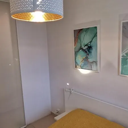 H2o Z Balkonem I Garażem, 300m