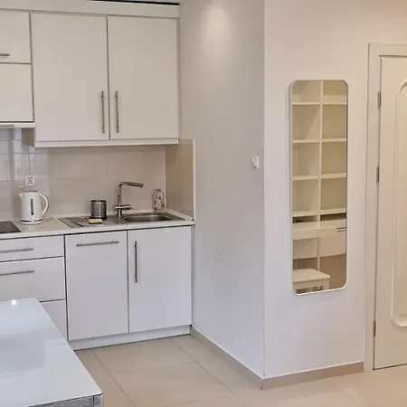 H2o Z Balkonem I Garażem, 300m * Sopot